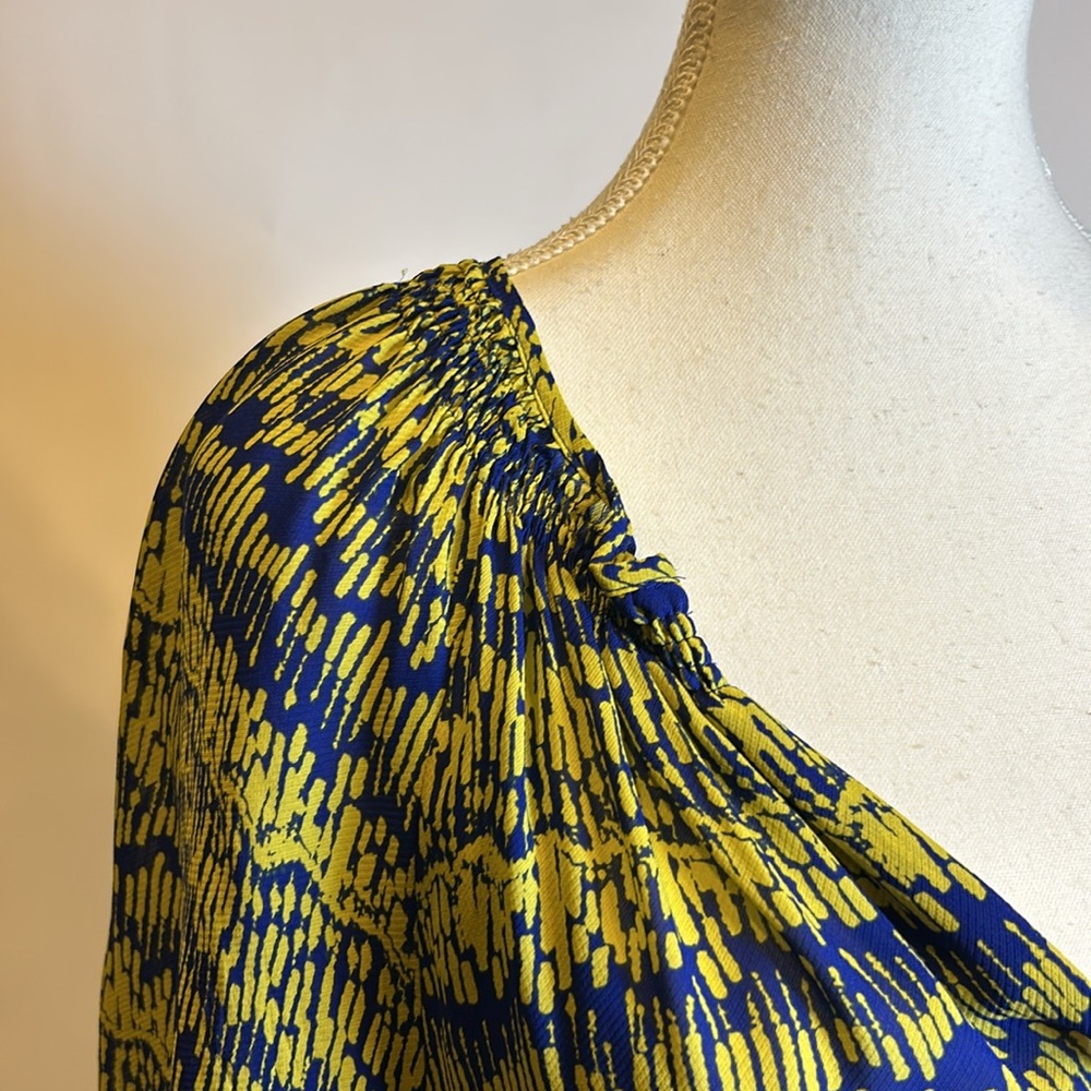 Shoshanna | Silk Chartreuse and Purple 3/4 Sleeve Shift Dress | Size 6 - Picture 6 of 17